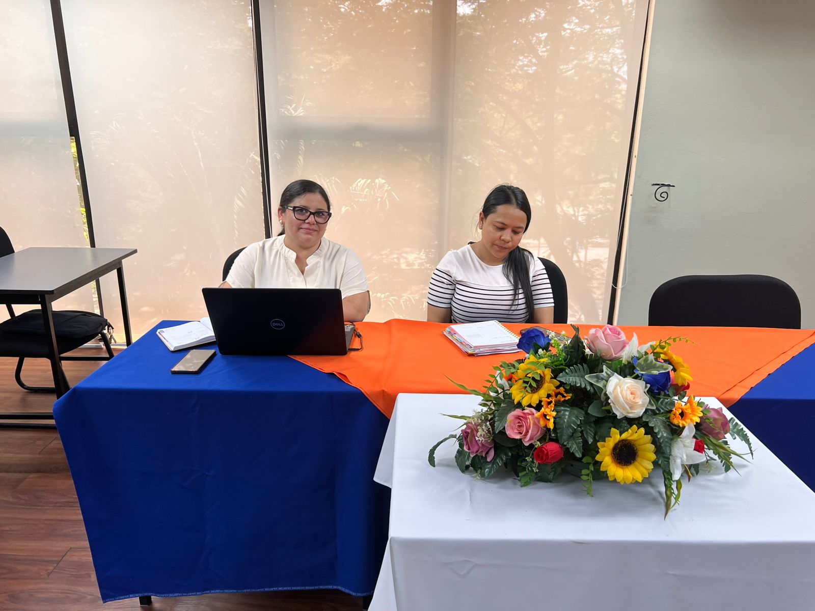 La terna examinadora estuvo conformada por La Msc. Elsy Pineda, La Msc. Verna Dorila Medrano y el Ms